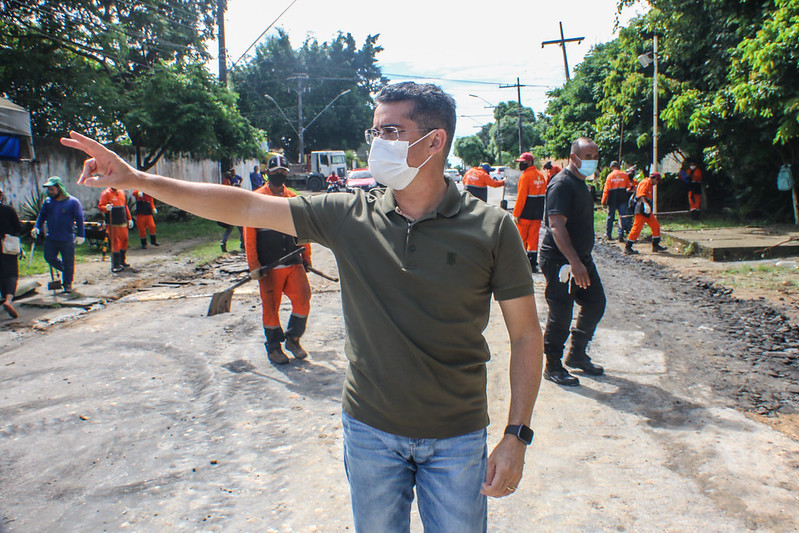 Prefeito David Almeida acompanha trabalhos do pacote de ‘Obras de Inverno’ na zona Centro-Sul