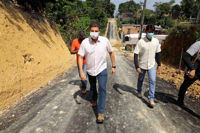 Marcos Rotta fiscaliza andamento das obras de infraestrutura na comunidade São João, BR-174