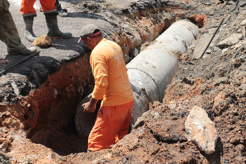 Prefeitura avança na recuperação de drenagem profunda no bairro Cidade Nova