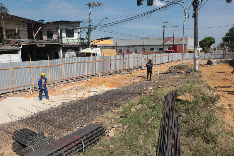 Prefeitura inicia serviços de pavimento rígido no Trevo da Colônia Oliveira Machado