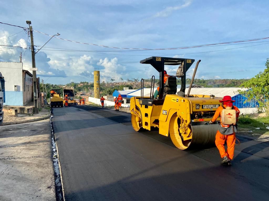 Prefeitura de Manaus recupera 80 ruas no bairro Nova Cidade