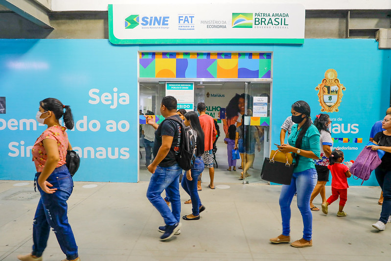 Sine Manaus oferta 293 vagas de emprego nesta segunda-feira, 26/12