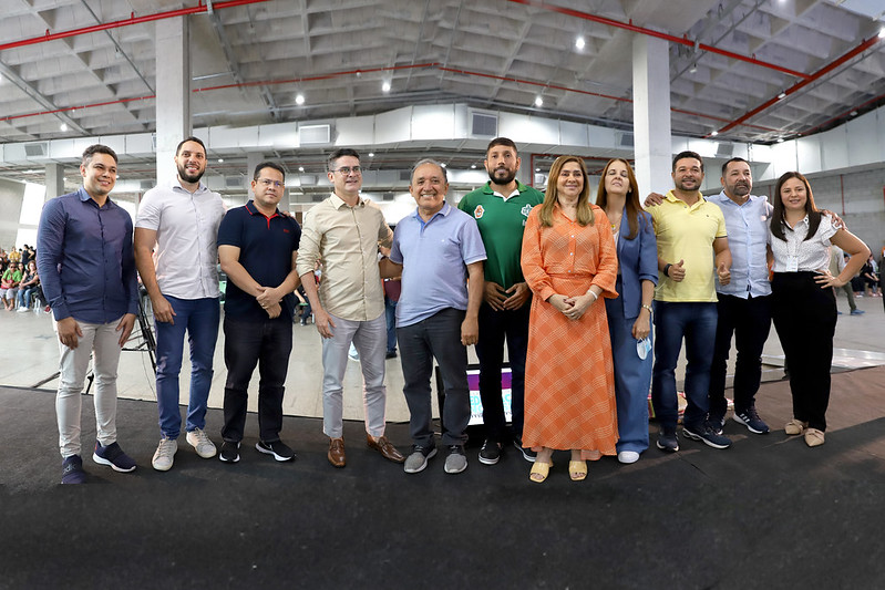 Prefeito de Manaus participa do encerramento do ‘Seminário de Educação Inclusiva’ da Semed e destaca importância do tema para elevar educação municipal