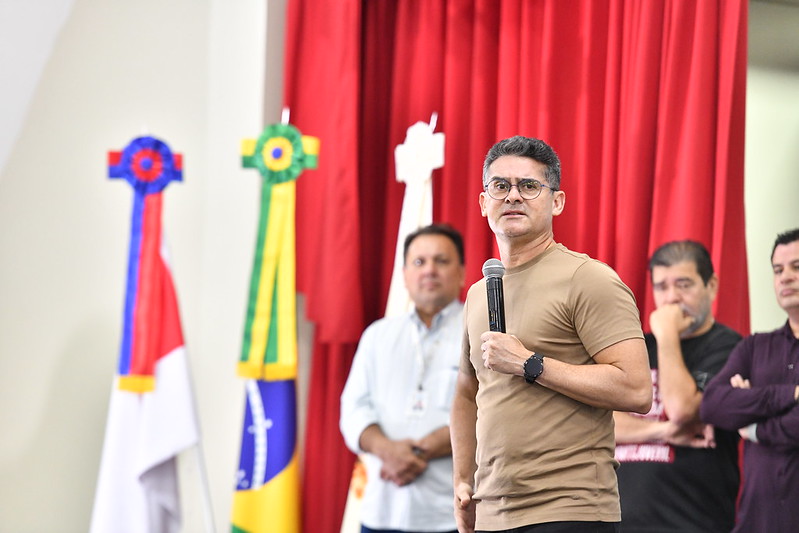 Prefeito anuncia enquadramento do PCCR dos servidores da Área Não Específica para julho