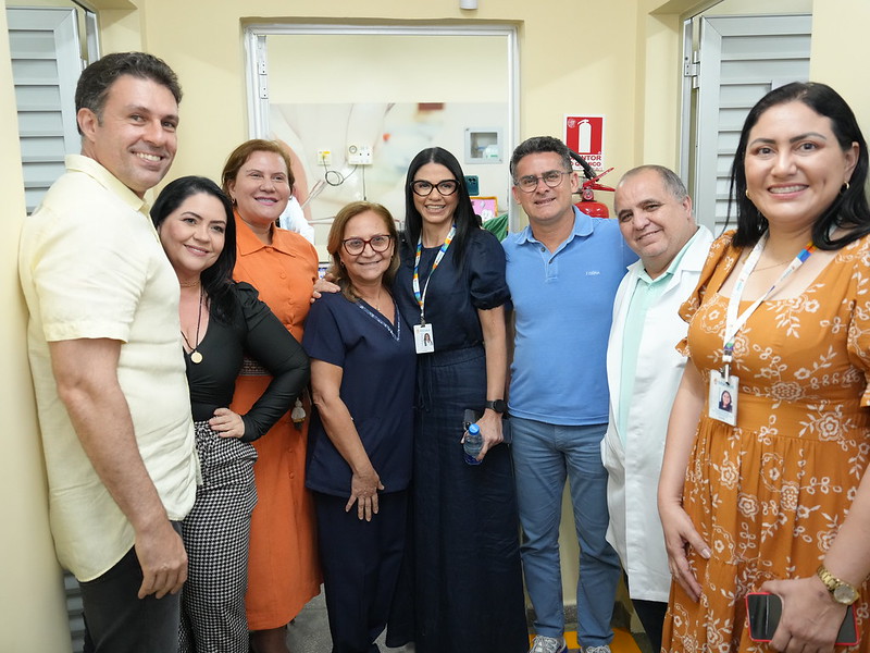 Prefeito reinaugura mais duas unidades de saúde na zona Norte de Manaus