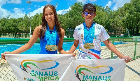 Dupla do programa ‘Manaus Olímpica’ conquista 16 medalhas no Meeting Internacional das Fronteiras Norte de natação